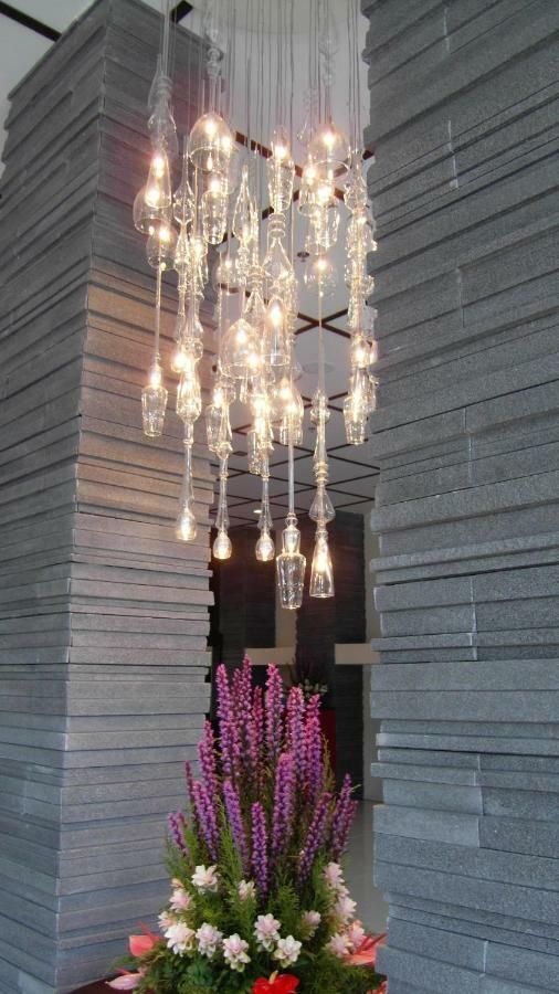 Mayflower Grande Hotel Chiang Mai Exterior photo